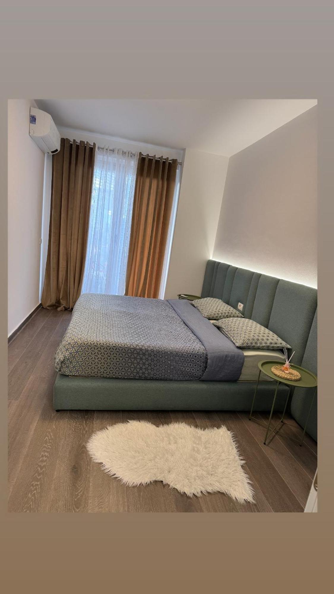 Free Parking Skanderbeg Square - Spacious Central Apartment Tirana Extérieur photo